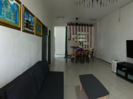 MAM Guesthouse Kota Tinggi, hotel v destinaci Kota Tinggi