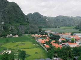 Dragon Mountain Home in Ninh Binh, ξενοδοχείο σε Νιν Μπιν