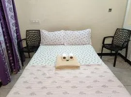 Elara Guest House