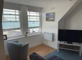 Apartment - Centre of Swanage Stunning Sea views