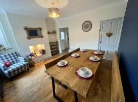 Lovely 3BD Home in the Heart of Morton