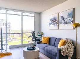 CN Luxury Suites - Complementary Parking - Save on MONTHLY STAYS