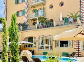 Hotel La Pigna – hotel w mieście Marina di Pietrasanta