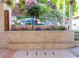 Mike's House Jerusalem