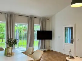 LE Vacation Haus am See, Sauna, Terrasse, Garten, Netflix, Free-TV