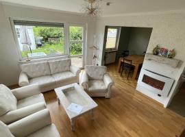 Ferienhaus An der Weinrebe in Bad Hersfeld mit Garten, 2 B&auml;der, 2 Schlafzimmer & K&uuml;che - gratis Parkpl&auml;tze, villa em Bad Hersfeld