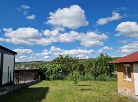 Buborék Pihenőház - Etyek โรงแรมในเอทเยค