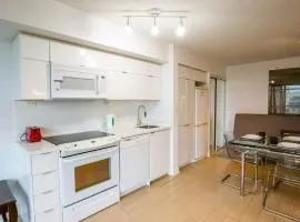 CN Tower View Condominium