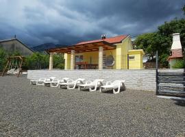 Holiday House Rose，卡爾盧巴格的飯店