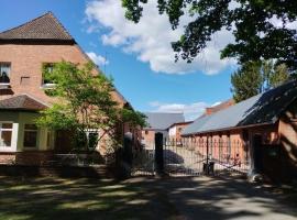 Ferienwohnung Hof Lanze, hotel com estacionamento em Prezelle