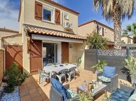 Maison "Havre de Paix" dans résidence avec piscine, hotel u gradu Vias