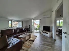 Cozy, Fully Equipped, Free parking&Wifi, Quiet, 2BD