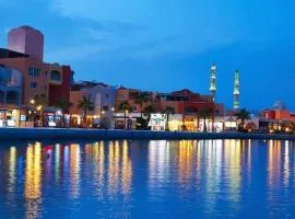 new marina heart of Hurghada