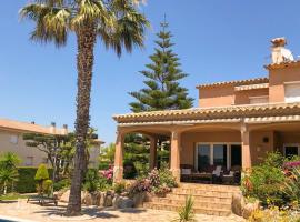 Summer house in S'agaró, hotel em S'agaró