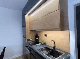 Klindi Apartaments, hotel in Pogradec