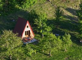 첸티슈테에 위치한 호텔 Tjentiste A-frame cabin