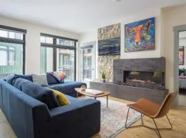 Timber Fox located downtown Winter Park 1307