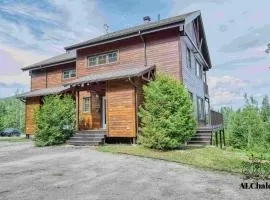 Chinook et Mistral - 2 chalets jumeles en nature avec 2 spas
