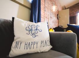 Industrial Escape, Ferienwohnung in Lawrence