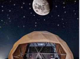 RUM MOON lUXURY CAMP