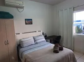 Apart próximo a Unimed, Catedral e HSA de 2 quartos com AR, mini-Academia e garagem no Centro-sul