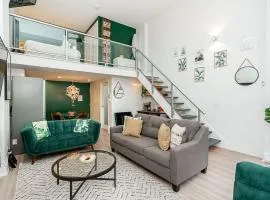 Trendy Loft in Downtown