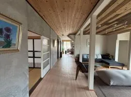 47 House みんなで楽しめる温泉付き一軒家