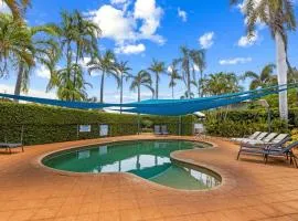 Cable Beach 4BR Resort Stay
