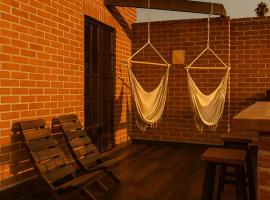 Hotel Casa Acueducto - Lujo Cultural，瓦哈卡德華雷斯的有熱水按摩池的飯店