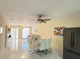 Bijou Villa Bloemond- 3BR-2BTH-pool Studio