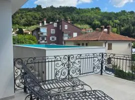 Villa Mak