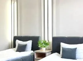 Caravan Hotel