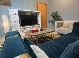 Classy & Private Flat 106