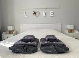 Sweet Home - 55m2 appartment, garden, swimming pool, parking