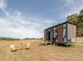 Tiny Divine Farmstay by Tiny Away