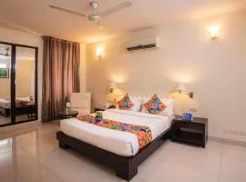 Hotel Diamond Tree at Saket Near PVR Cinema
