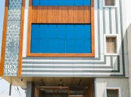 Hotel Dev Inn Ayodhya