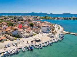 Awesome Apartment In Sukosan With Sauna