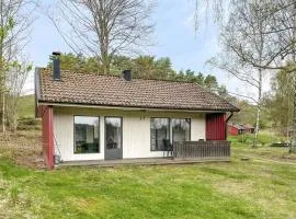 Amazing Home In Degeberga