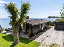 2 Bedroom Lovely Home In Haderslev