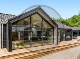3 Bedroom Amazing Home In Nexø