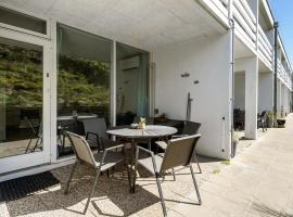 Awesome Apartment In Ringkøbing, hotel u gradu Ringkøbing