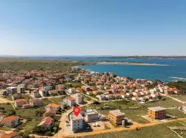 Beautiful Apartment In Povljana