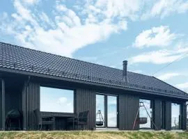 Amazing Home In Løten