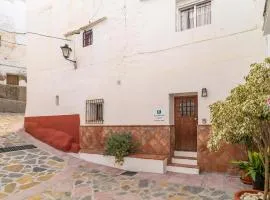 Lovely Home In Cómpeta - Málaga