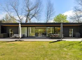 Amazing Home In Aakirkeby With Wifi