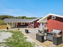 3 Bedroom Beautiful Home In Blokhus