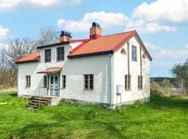1 Bedroom Amazing Home In Mörlunda