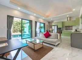 V193 Next-Door Villas 6BR 2 Pools For Group Vibe!