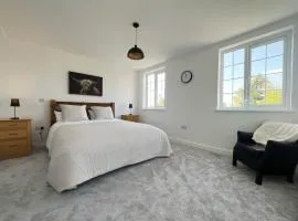 Kingsley Gardens Luxury Apartments
